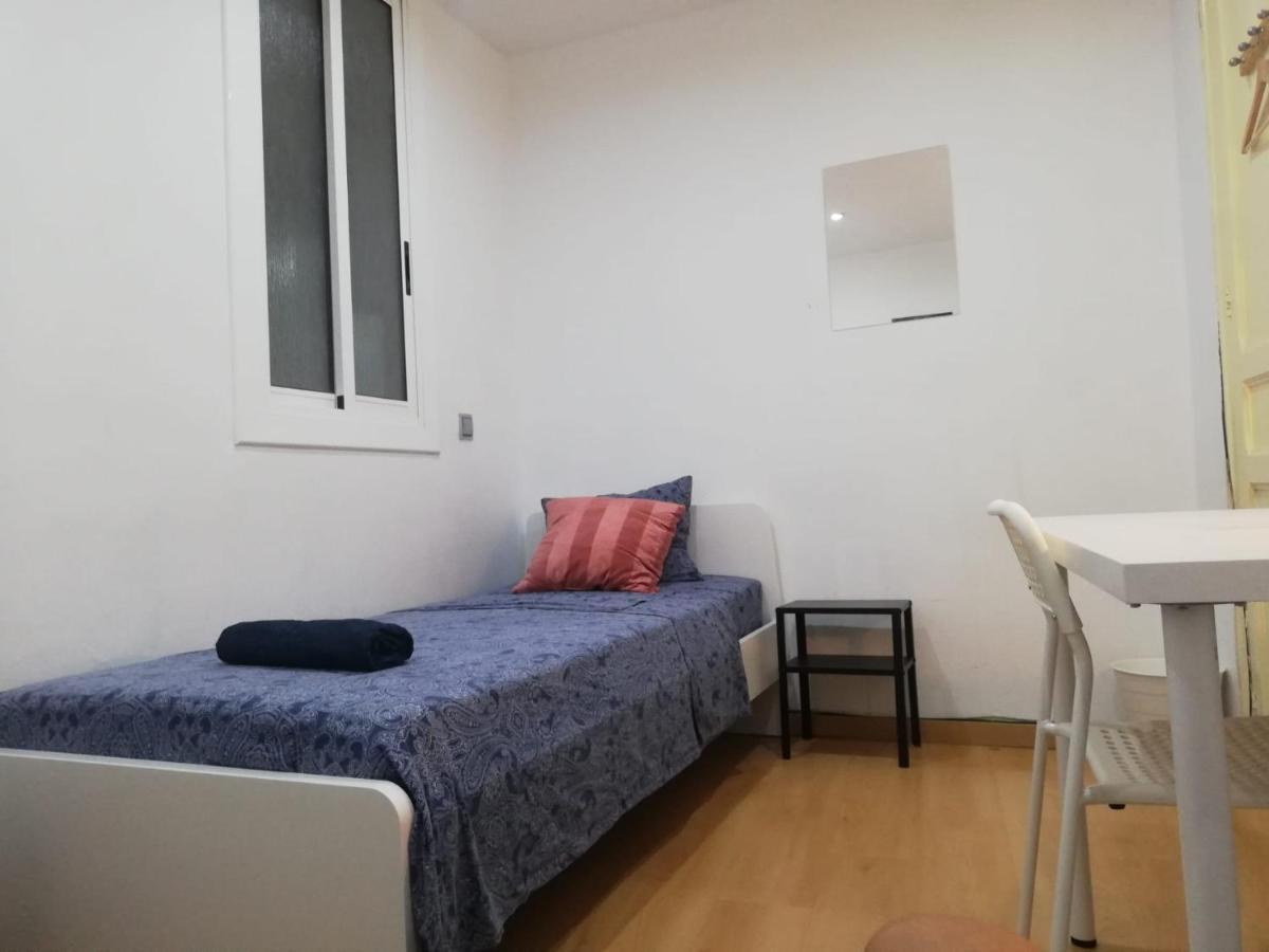 Habitacion Doble En Eixample Barcelona Buitenkant foto